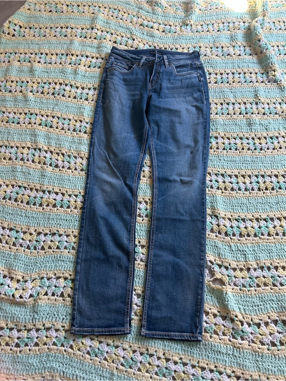 Women’s Silver Suki Jeans size 27/32